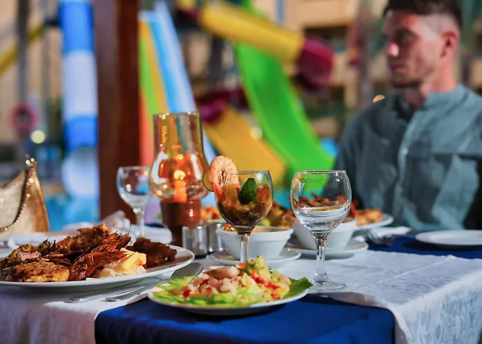 New Eagles Downtown Zahabia & Aqua Park 3*