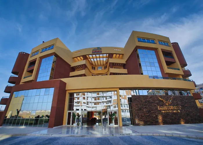 Üdülőközpont New Eagles Downtown Zahabia & Aqua Park