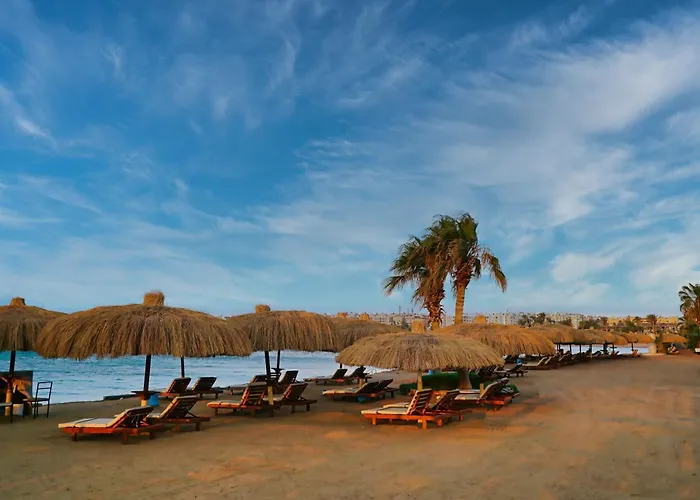 New Eagles Downtown Zahabia & Aqua Park